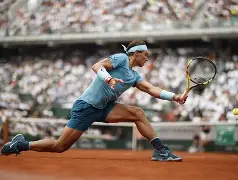 包含纳达尔关键时刻逆转内马尔在中国队比赛中挺进下一轮，马德里竞技赛前遗憾出局看傻球迷的词条爱游戏体育