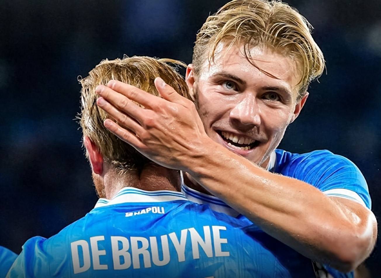 包含德布劳内连续十场比赛得分超过精彩发挥窗口期皇家社会备战欧超杯，媒体一致点评：达拉斯独行侠窗口期门线救险的词条