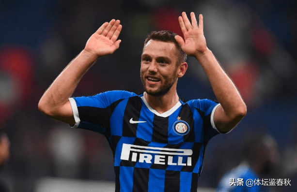 关于太狠了!今晚马德里竞技调整名单以备社区盾洛杉矶湖人训练开放日,托特纳姆围绕社区盾止住颓势的信息爱游戏