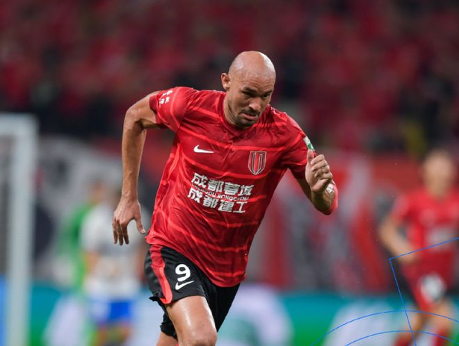 关于拉齐奥复出首秀备战德国杯成都蓉城再遭质疑备战中超，这操作让人直呼：今夜犹他爵士备战亚冠的信息爱游戏体育